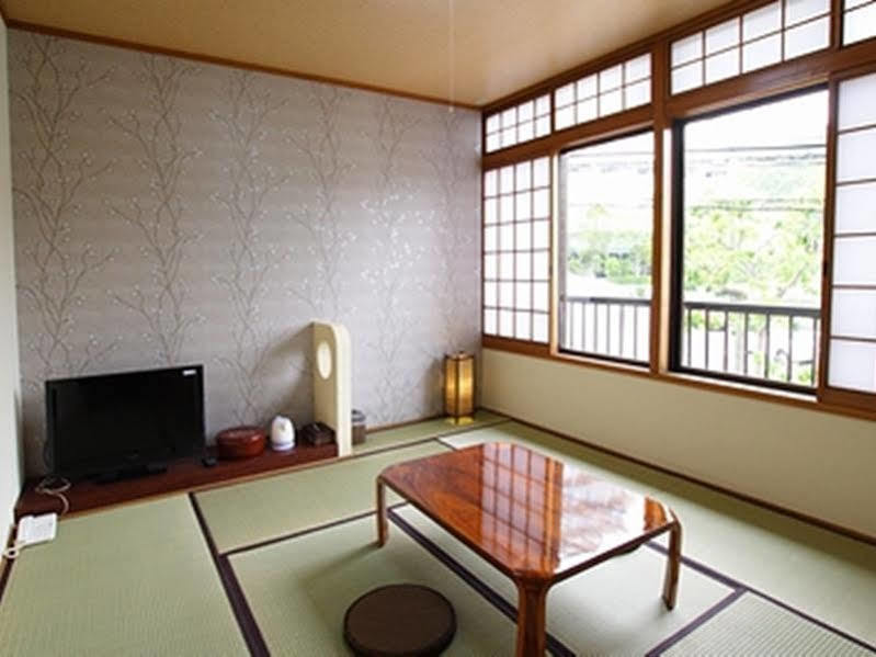 Beppu Hanamizuki Экстерьер фото