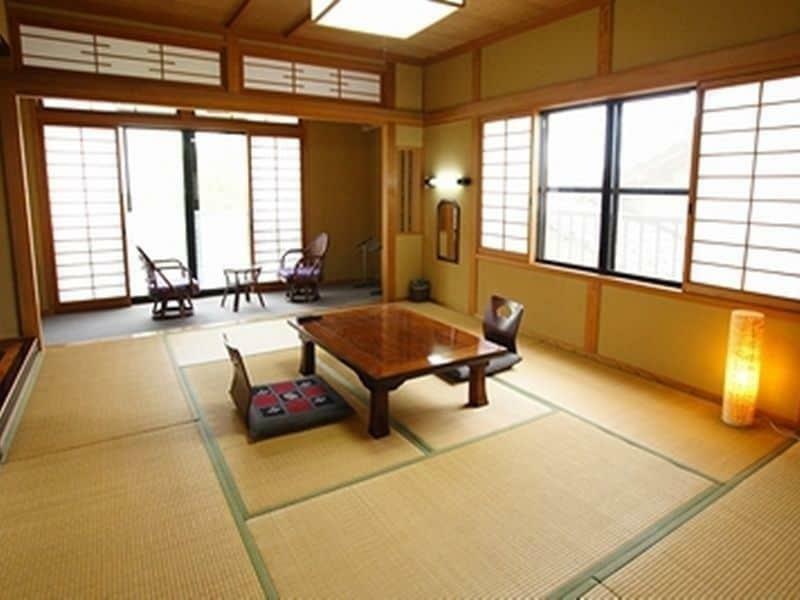 Beppu Hanamizuki Экстерьер фото